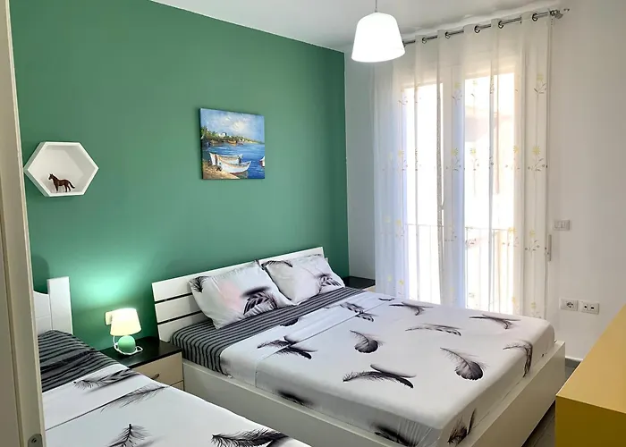 Merville_beachfront * Durrës